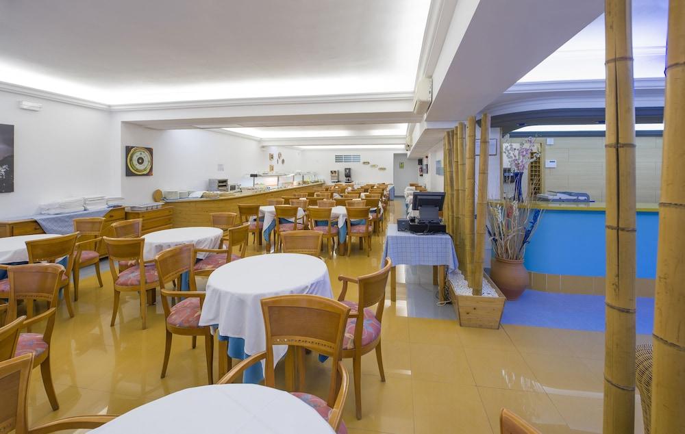Hotel Vibra Vila Ibiza Eksteriør billede