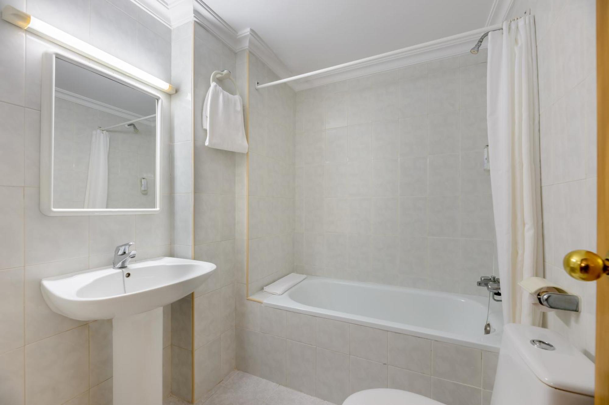 Hotel Vibra Vila Ibiza Eksteriør billede