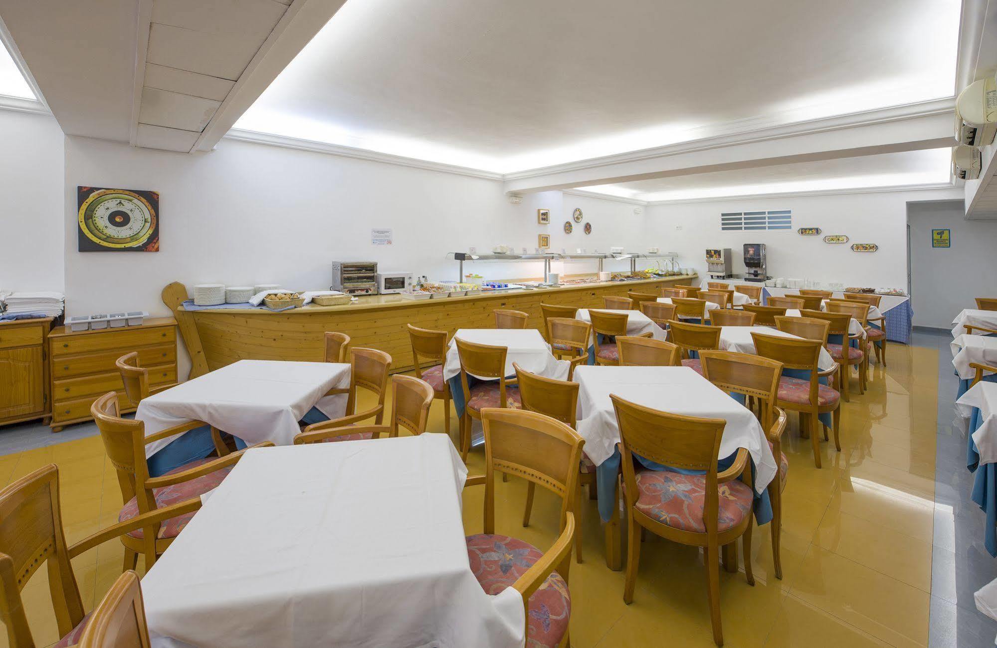 Hotel Vibra Vila Ibiza Eksteriør billede